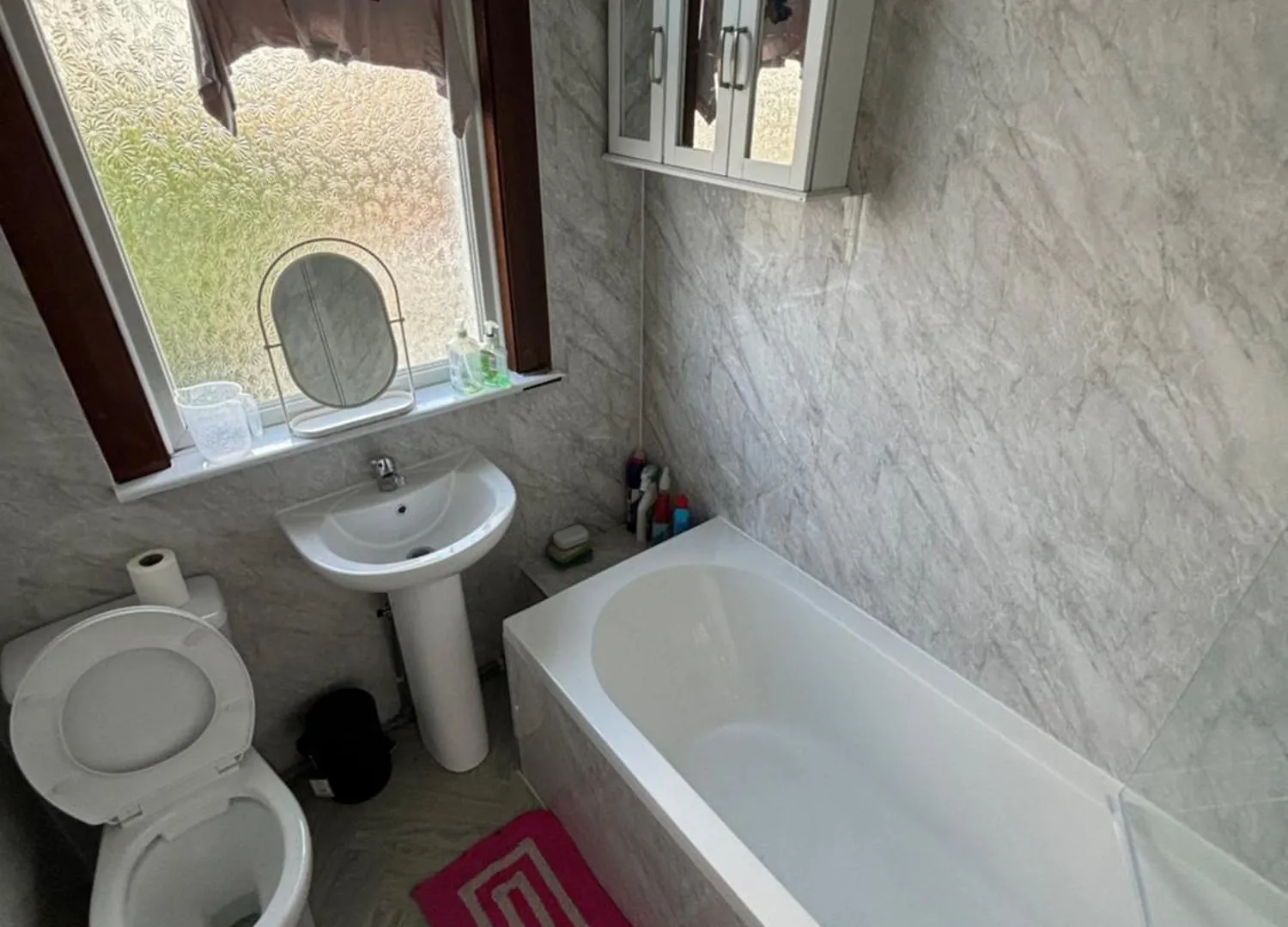 Spacious Room In Ilford 0*,  United Kingdom